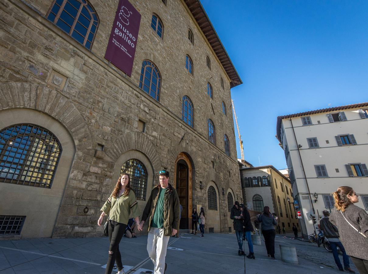 Mamo Florence - Uffizi Gallery Rooftop Apartment 외부 사진